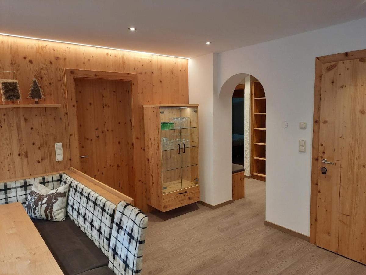Hotel Garni Viktoria Санкт-Антон-ам-Арльберг Экстерьер фото