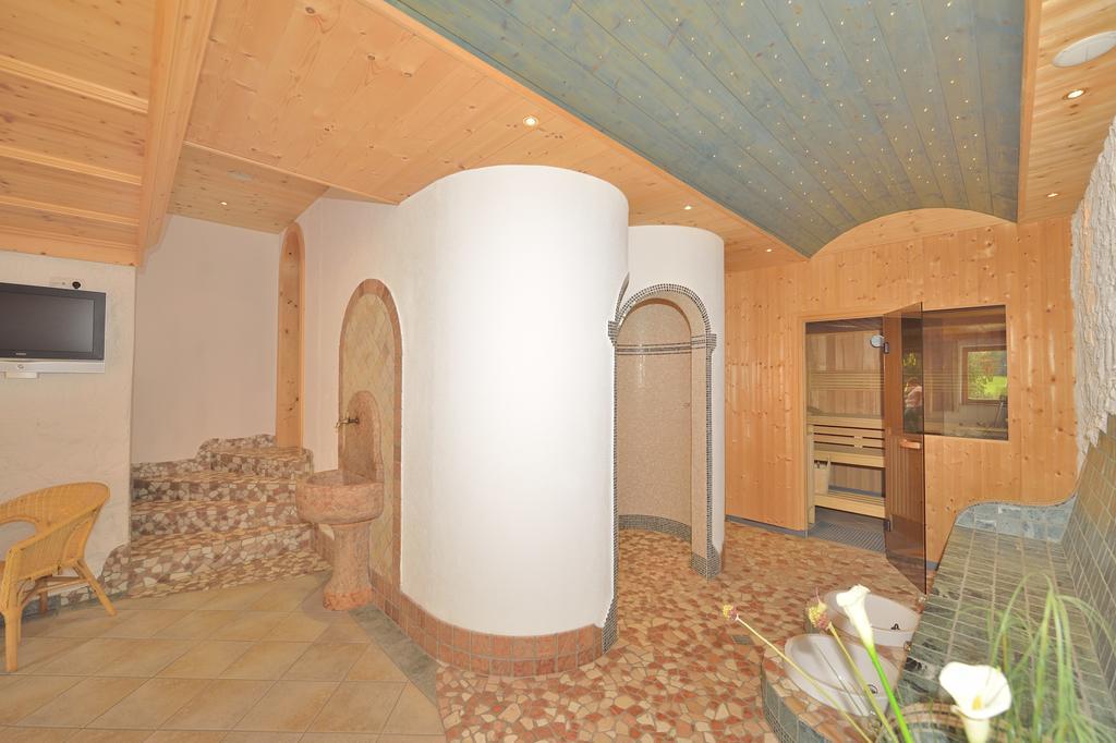 Hotel Garni Viktoria Санкт-Антон-ам-Арльберг Экстерьер фото